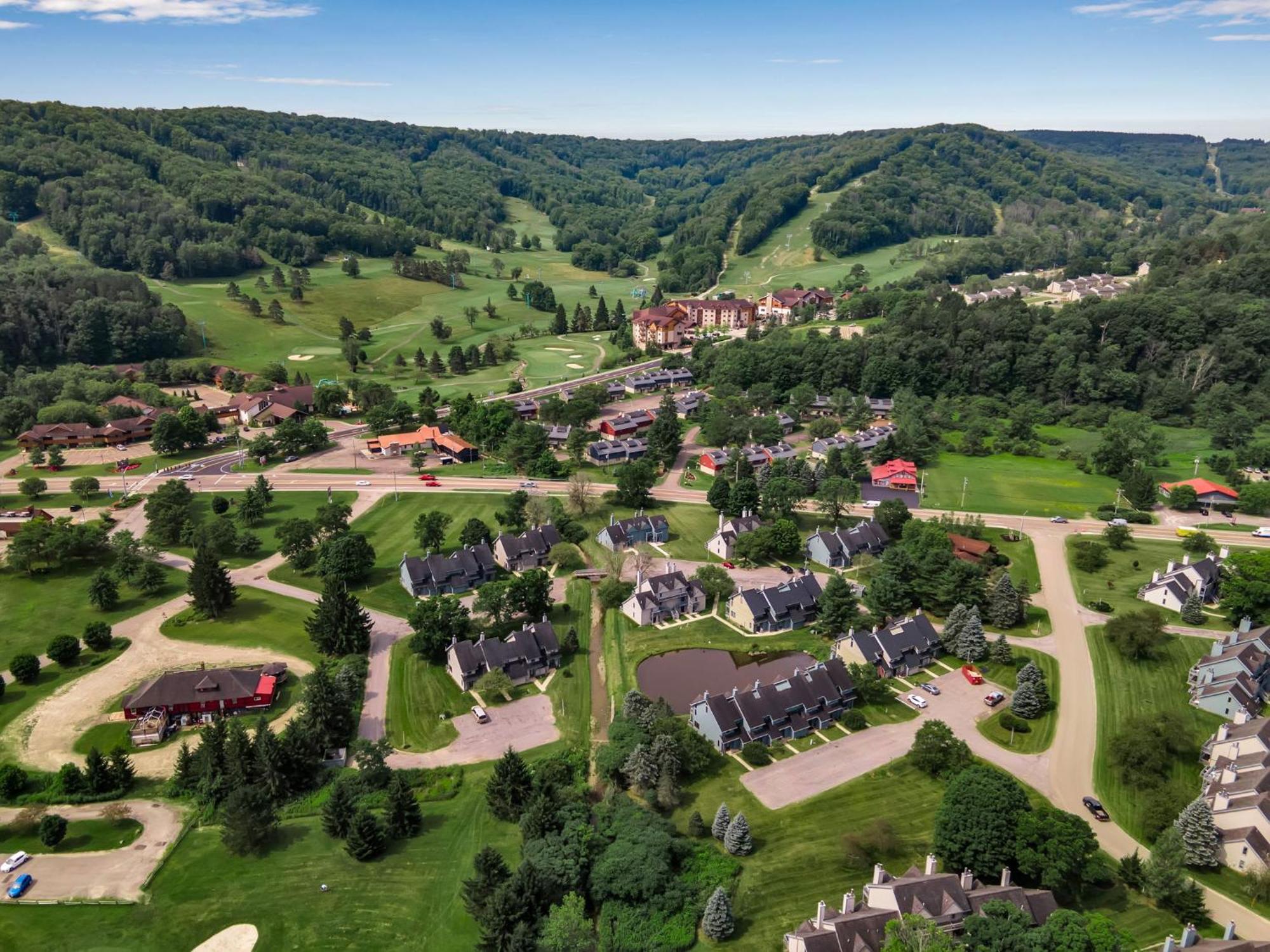 Family Townhouse With Fireplace Ellicottville Buitenkant foto
